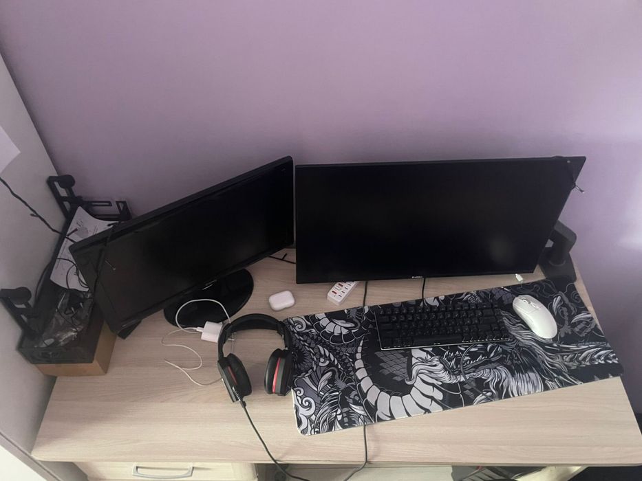 Продам Компьютерный стол