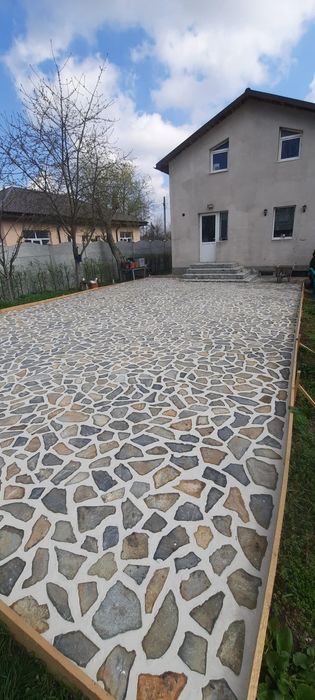 Piatra naturala de munte montaj și transport