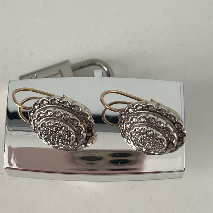 Cercei vintage din aur cu diamante