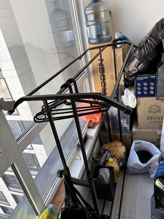 вешалка для одежды напольная