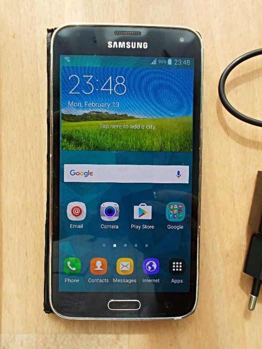 Смартфон Samsung Galaxy S5. Мн. добро състояние