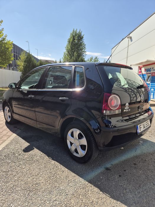 VOLKSWAGEN Polo 2009