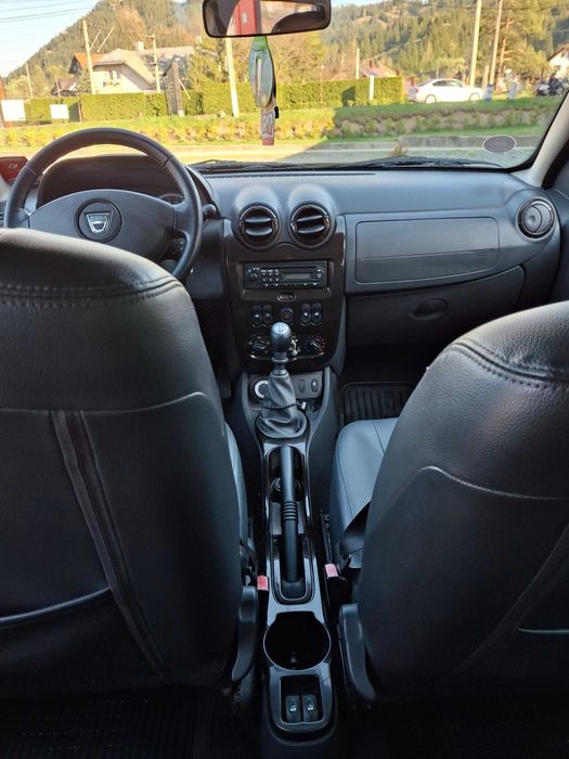 DACIA Duster 2012 — imagine 3