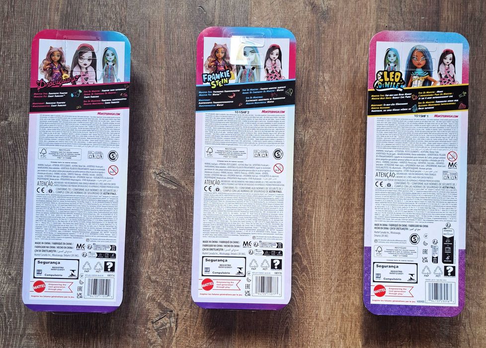 Lot 3 papusi Monster High noi, sigilate