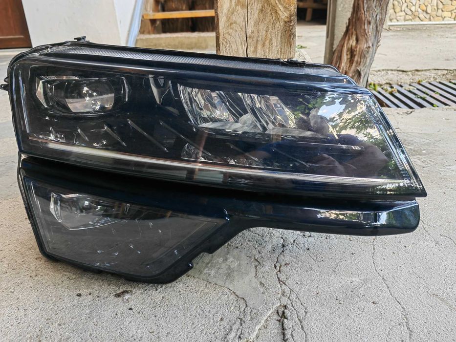 Фар Skoda Karoq LED десен / Фар Шкода Карок LED Оригинален