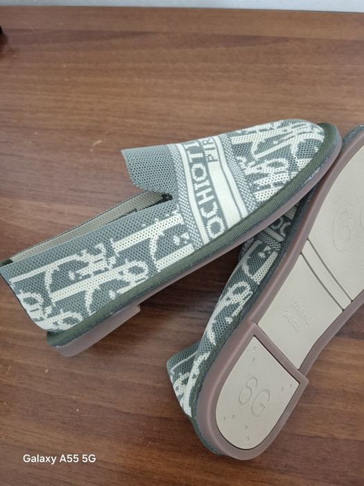 Продам летний обувь