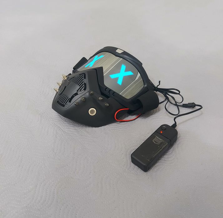 Продаю маску Ренча