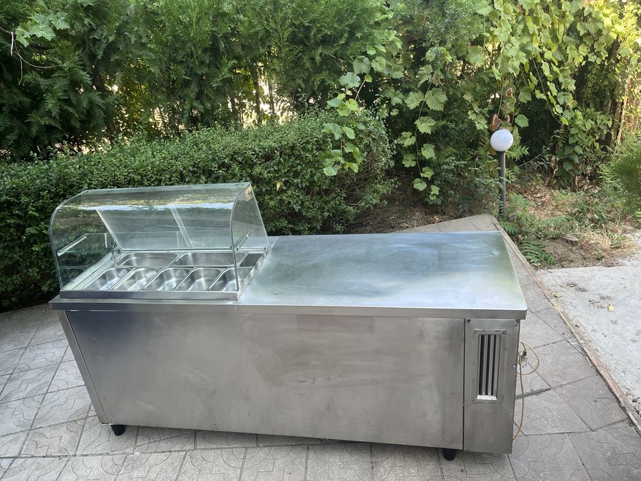 Хладилна витрина хладилна