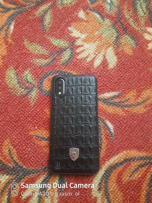 Sotiladi samasung A01 kelishtirib beraman karobka dak yo‘q