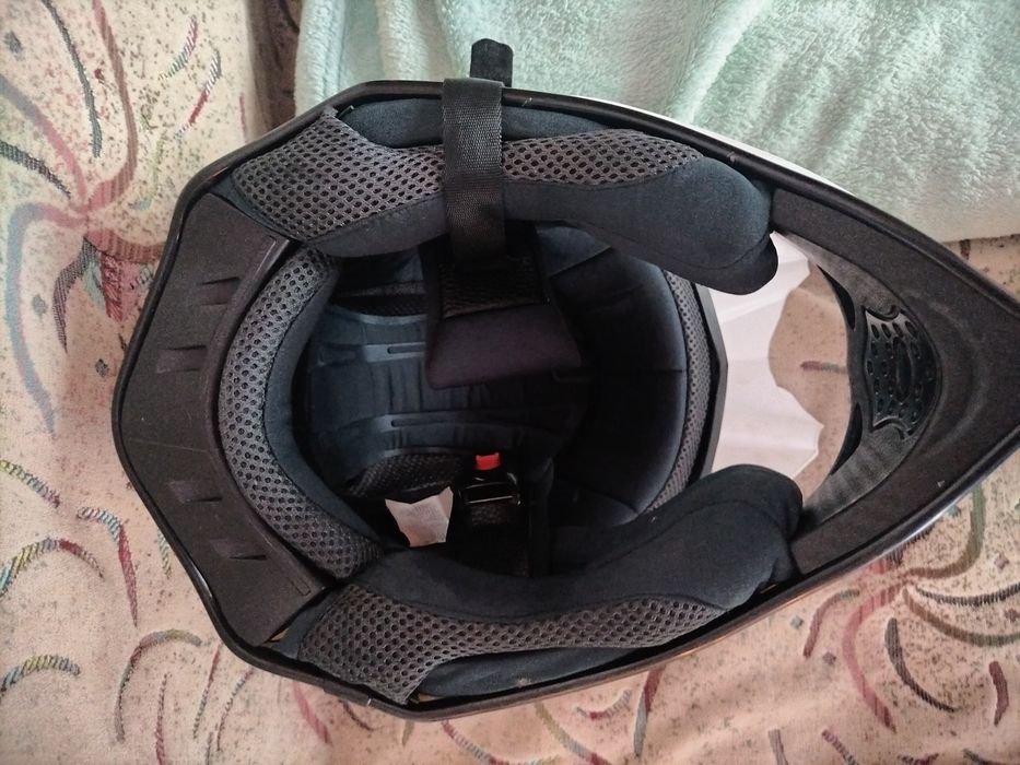 Продам Шлем размер L