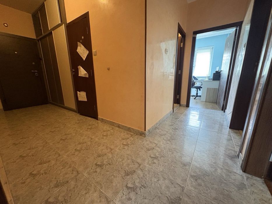 Дава под наем 3стаен кършияка