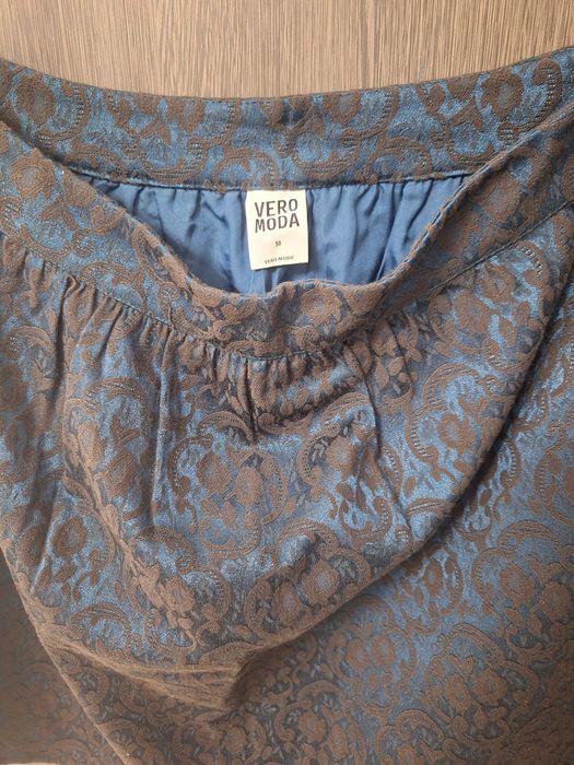 Fusta Vero Moda marimea 38. Este impecabila!