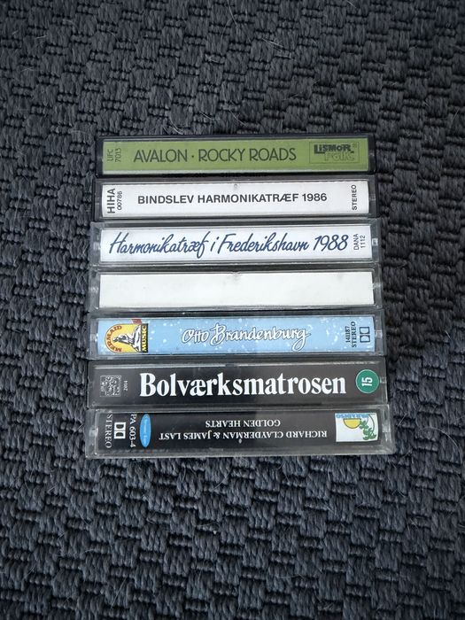 Colecție CD-uri și casete audio vintage