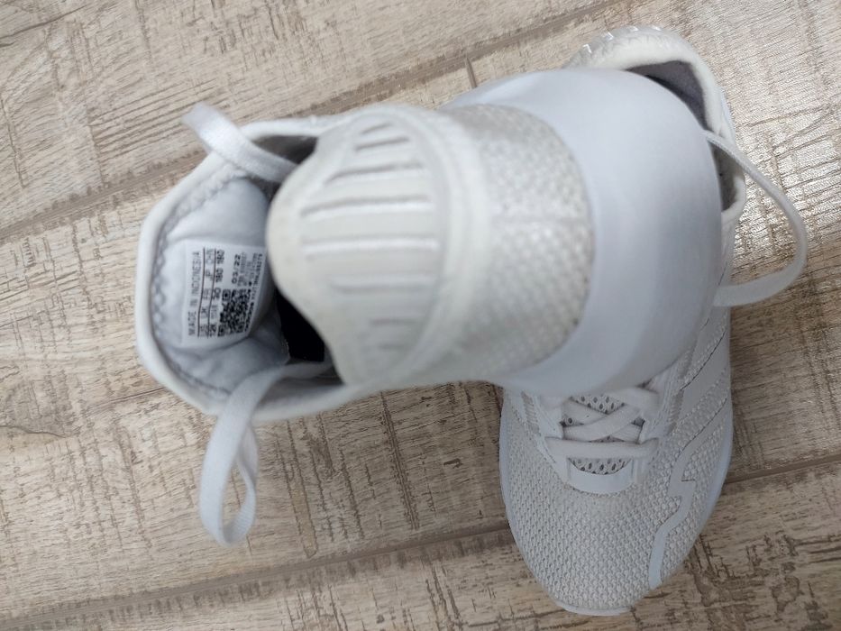 Pantofi sport Adidas, mărimea 30