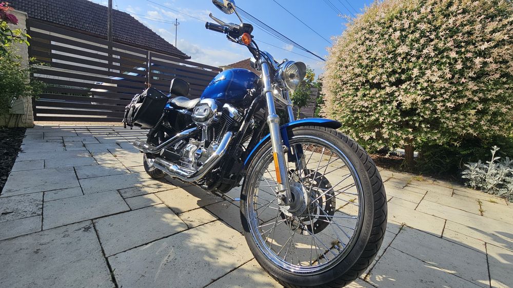 Harley Davidson      Sporster XL 1200 Custom 2007