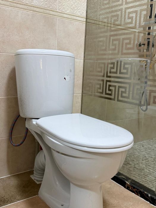 Продается унитаз