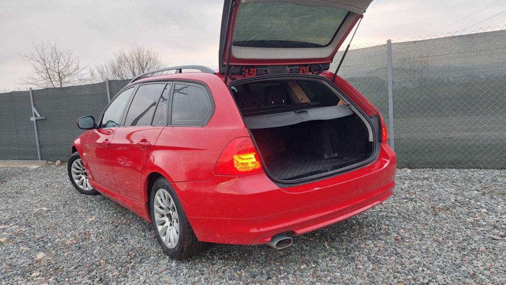 BMW 320d  X-Drive an 2009 177cai Xenon Carte SERVICE 217000 Km