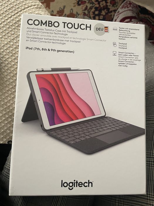 Калъф с клавиатура за 7-ма, 8-ма и 9-та генерация ipad logitech