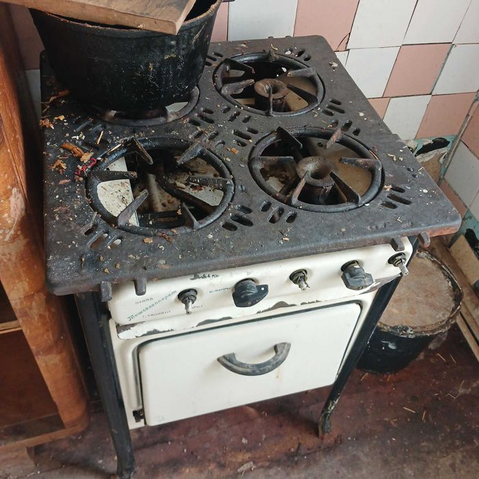 Продаётся газовая плита