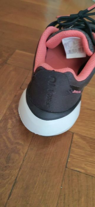 Маратонки нови дамски