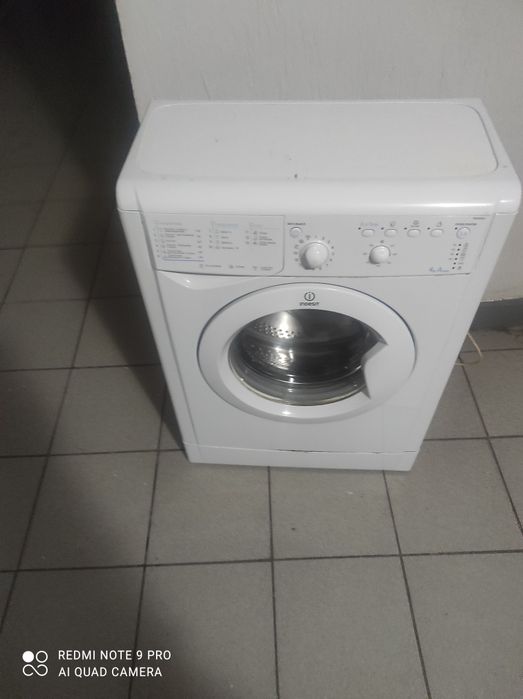 Стиральная машинка indesit б/у