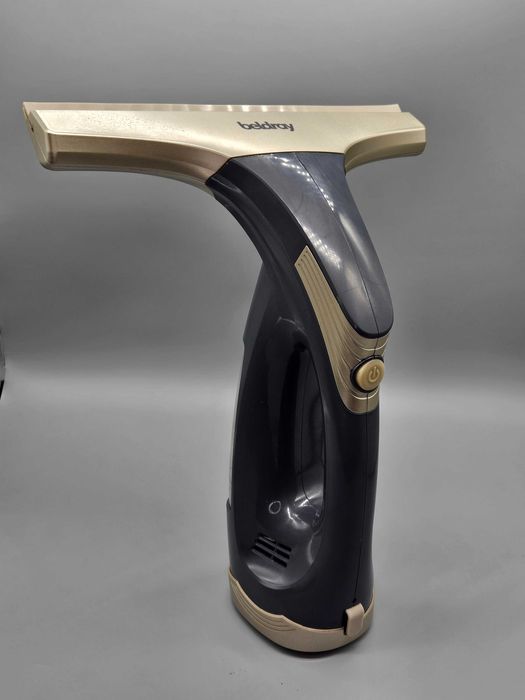 Beldray Titanium–акумулаторен уред за чистене/подсушаване на прозорци