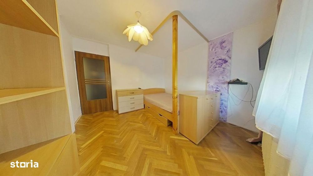 Apartament cu 4 camere de inchiriat cu parcare inclusa – Alfa, Arad