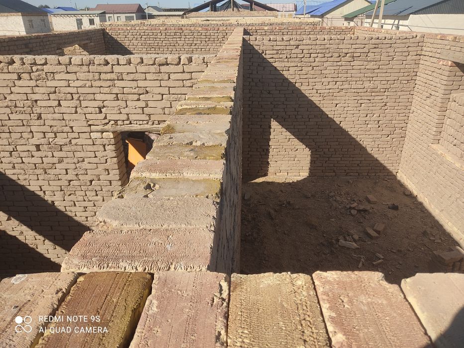 Шала пыткен уй сатылады 100 мил келисимлы