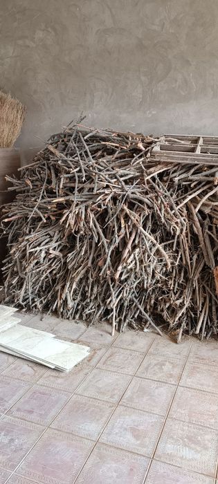 У́тин сотилади Зангиота У́ртаул