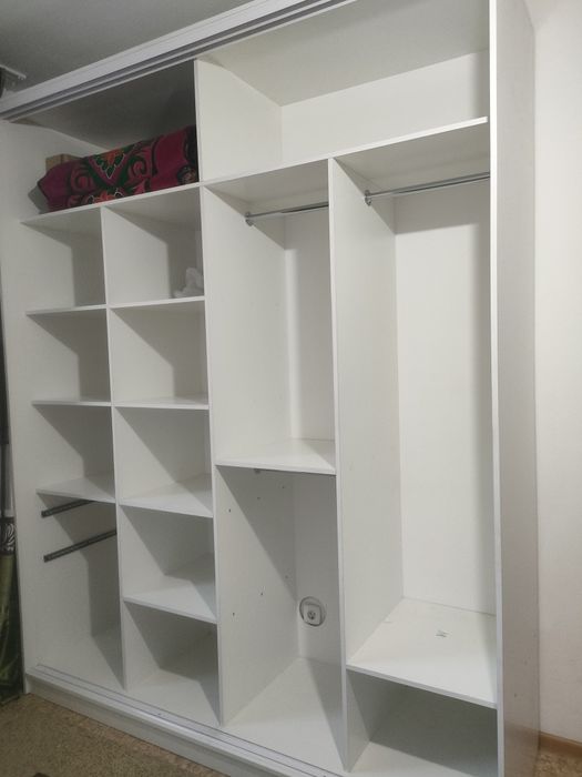 Шкаф купе вместительный