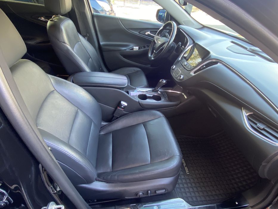 Срочна продается Малибу 2