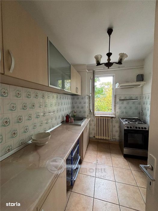 Apartament 2 camere | Podu Roș – Racoviță | Etaj 2 | 49 mp | 105.000 €