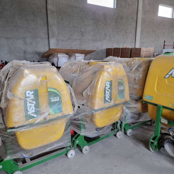 Опрыскиватель Навесной