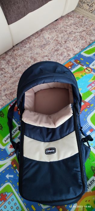 Продам сумку люлька переноску Chicco