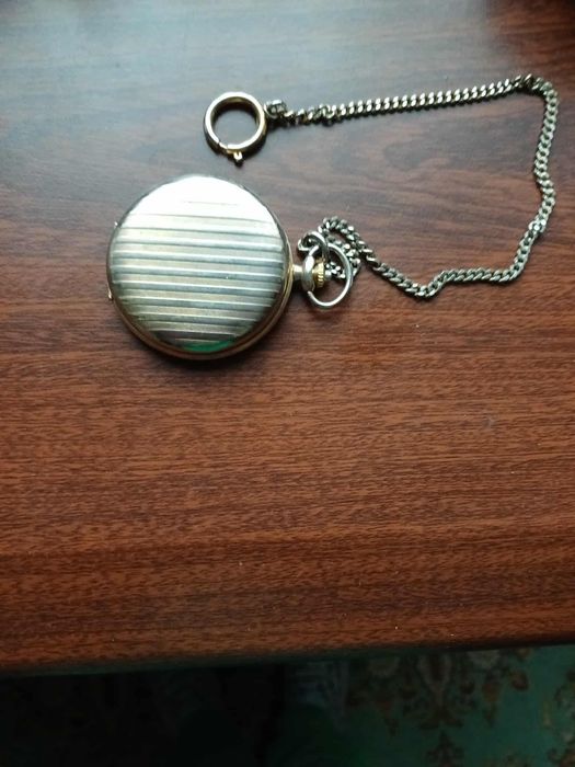 Джобен часовник  Royal с кюстек