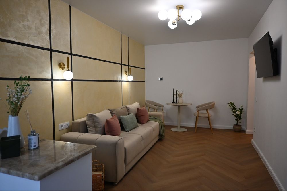 Garsoniera premium de inchiriat etaj 1 zona Hipodrom