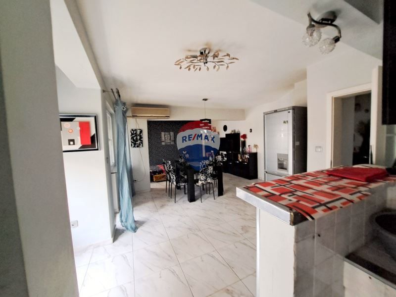 Продава се Тристаен апартамент в Варна, Лятно кино Тракия - 108 кв.м за 1667 €/кв.м - Снимка #6