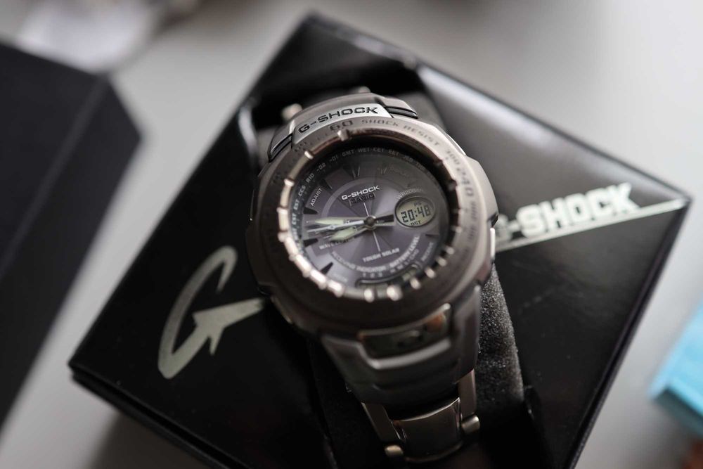 Casio G-Shock (лимитированная версия)