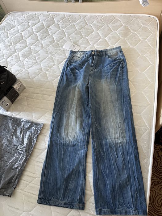 Продам джинсы новые