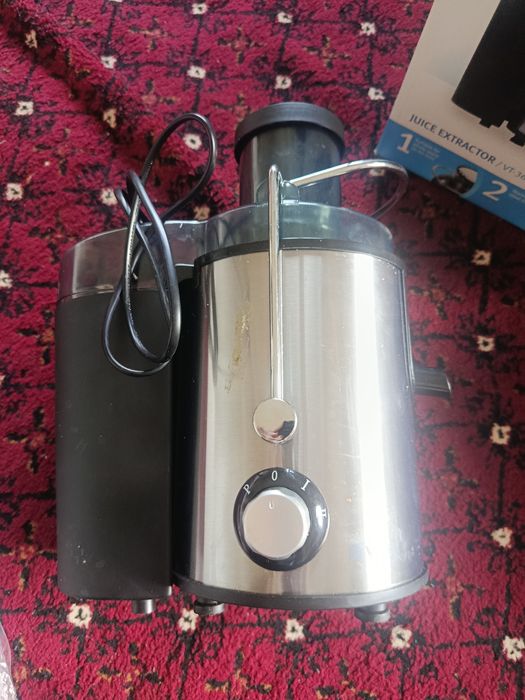 Соковыжималка Vitek/VT-3652 BK