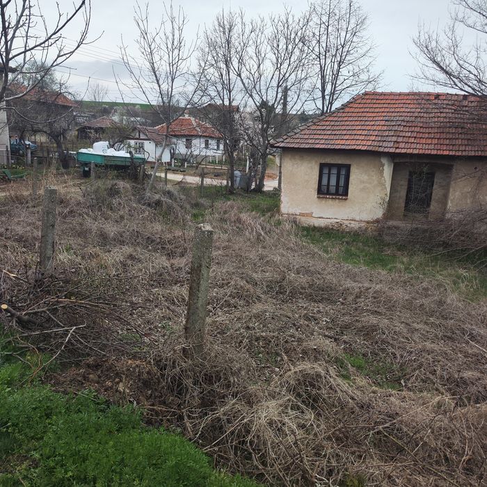 Продавам имот в село Винарово (Видинско)