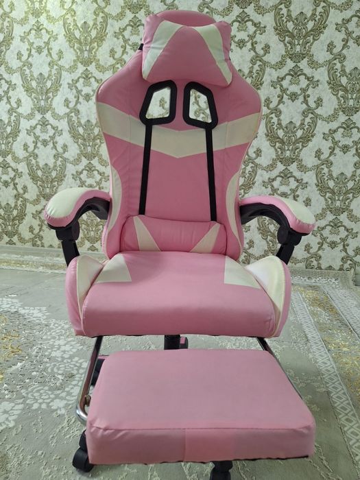 Мягкая кресло для компьютера