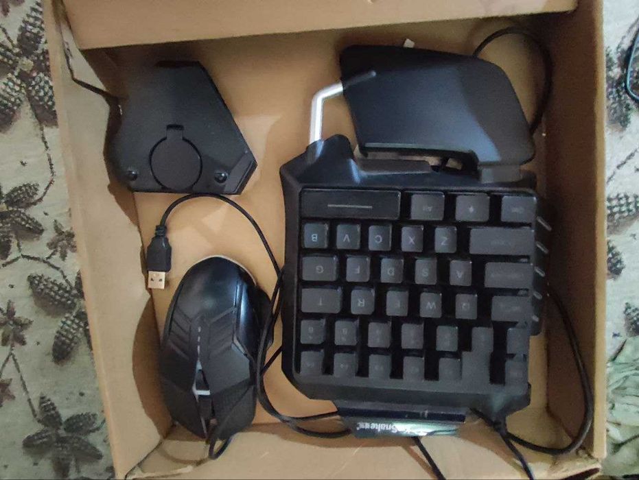 Клавиатура и мышь для телефона и пк Новая.
