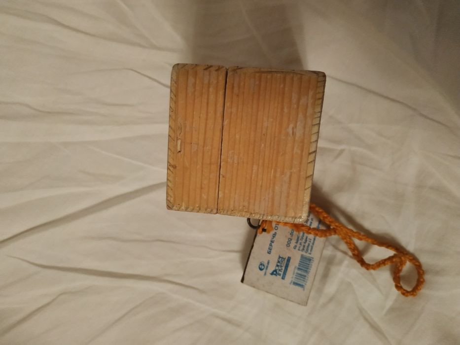 Старинная шкатулка - копилка, дерево