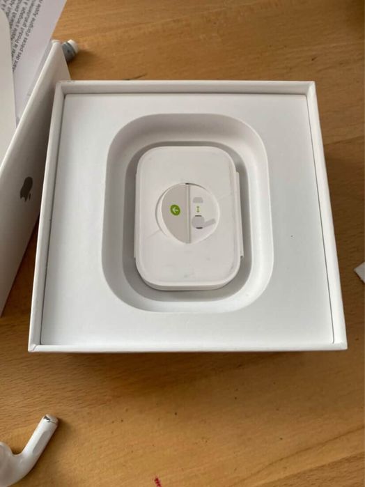 Casti airpods 2