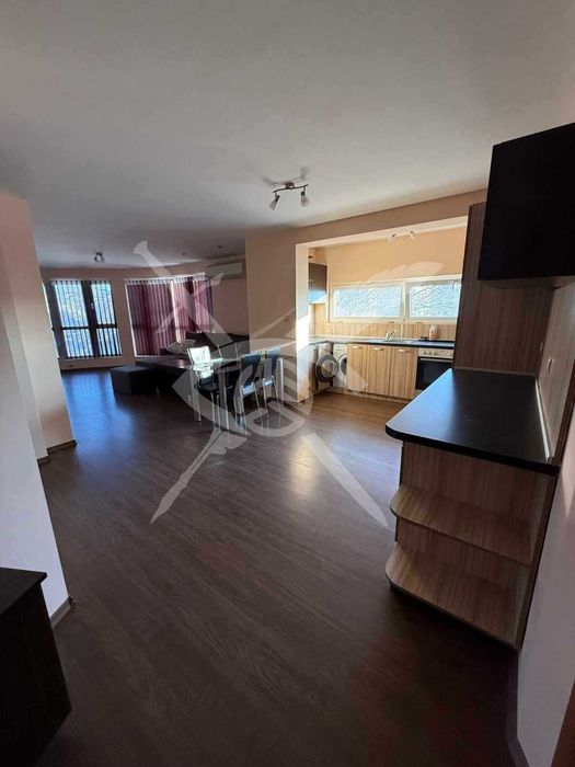 Дава се под наем Тристаен апартамент в Варна, Левски - 90 кв.м за 625 € - Снимка #1
