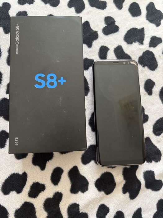 Продам Samsung S8+