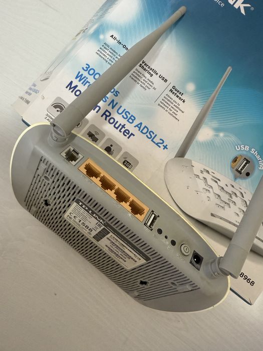 TP-LINK TD- W8968 Wi-Fi router универсальный