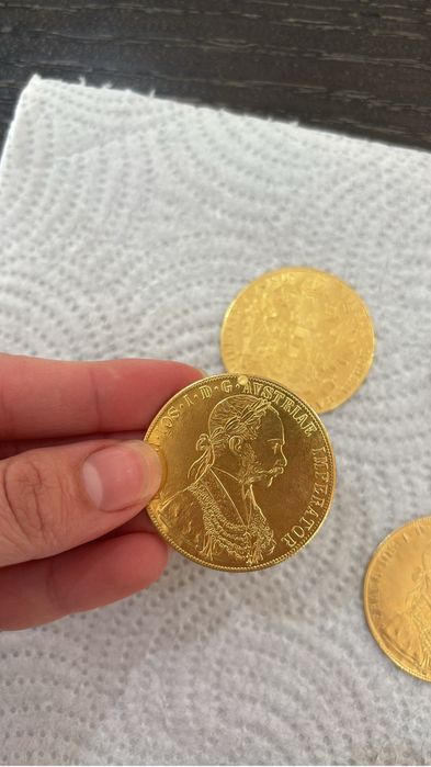 Vand monede placate cu aur de 24k 1/1 cu cele originale