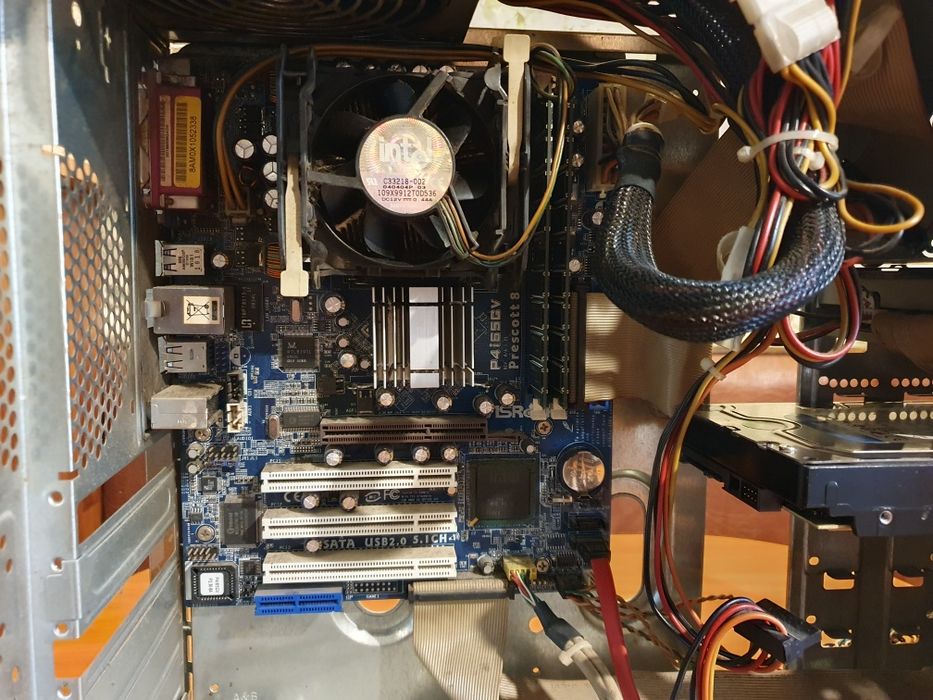 PC / Calculator pentru piese